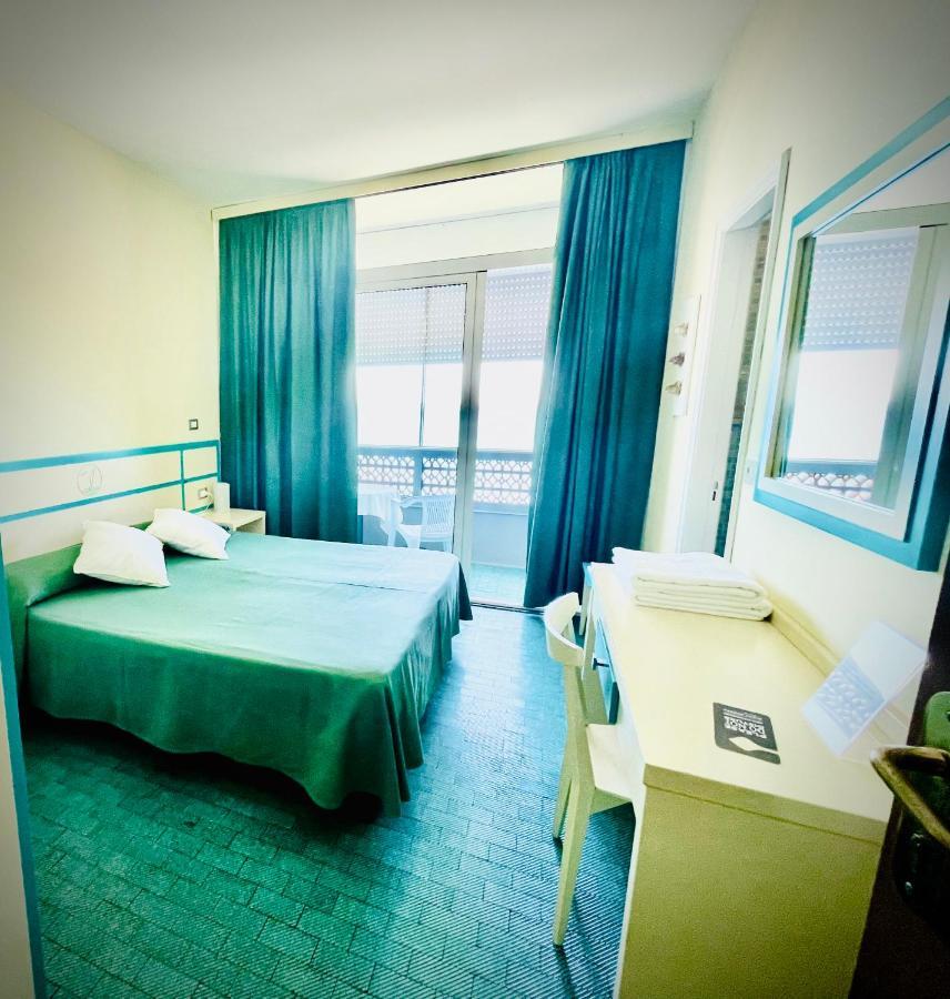 Hotel La Scogliera Cavi di Lavagna Eksteriør billede