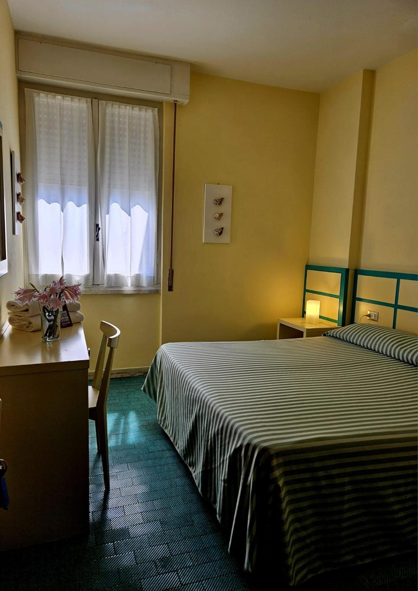 Hotel La Scogliera Cavi di Lavagna Eksteriør billede