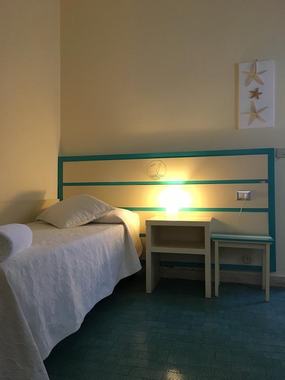 Hotel La Scogliera Cavi di Lavagna Eksteriør billede