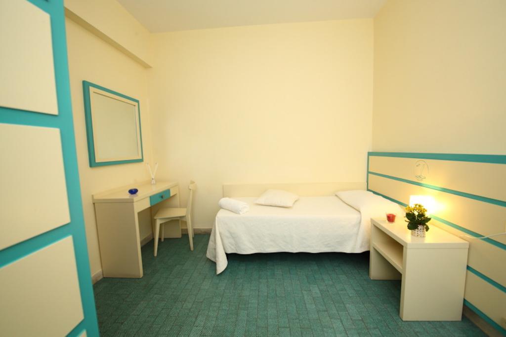 Hotel La Scogliera Cavi di Lavagna Eksteriør billede